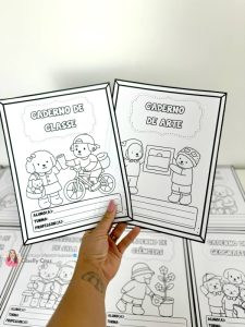 Capas de caderno Bobbie Goods 🧸 - Jeito Professora de Ser